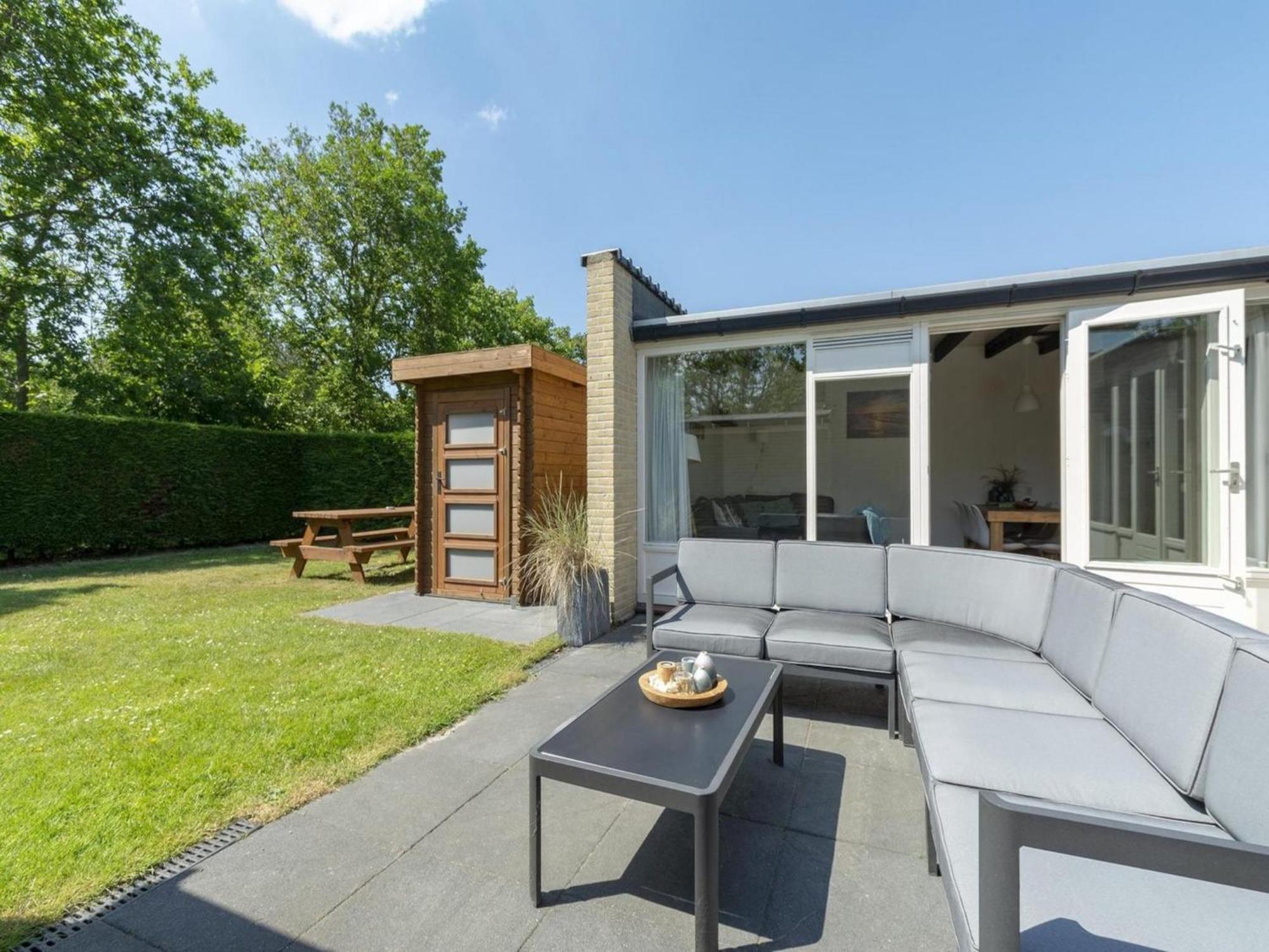 Contemporary Bungalow With Garden Sint Maartensvlotbrug Extérieur photo