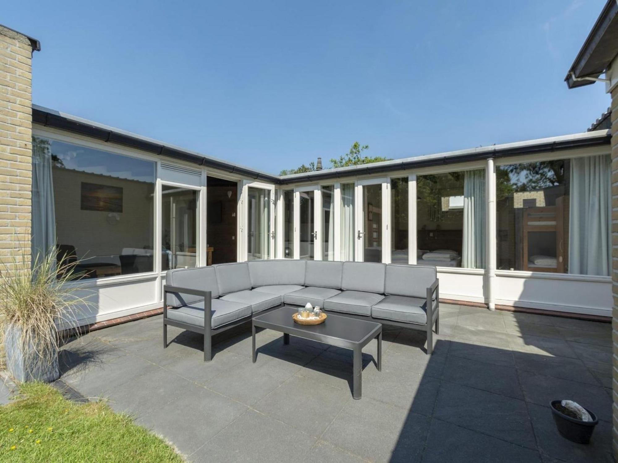 Contemporary Bungalow With Garden Sint Maartensvlotbrug Extérieur photo